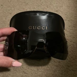 Authentic Like New Gucci shield Y2K rhinestones sunglasses